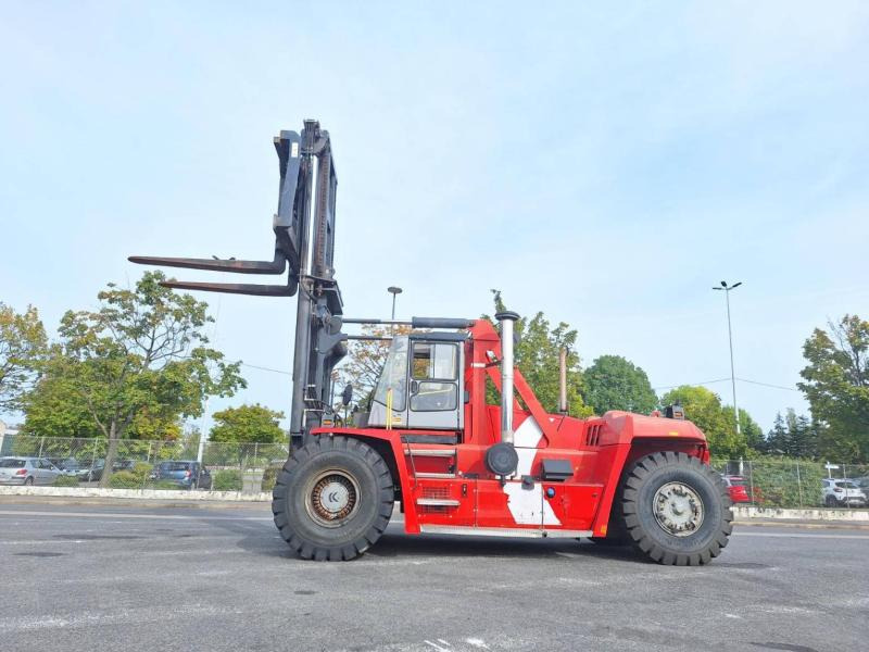 Kalmar DCF370-1200 - מלגזת סולר: תמונה 2 Kalmar DCF370-1200 - מלגזת סולר: תמונה 2