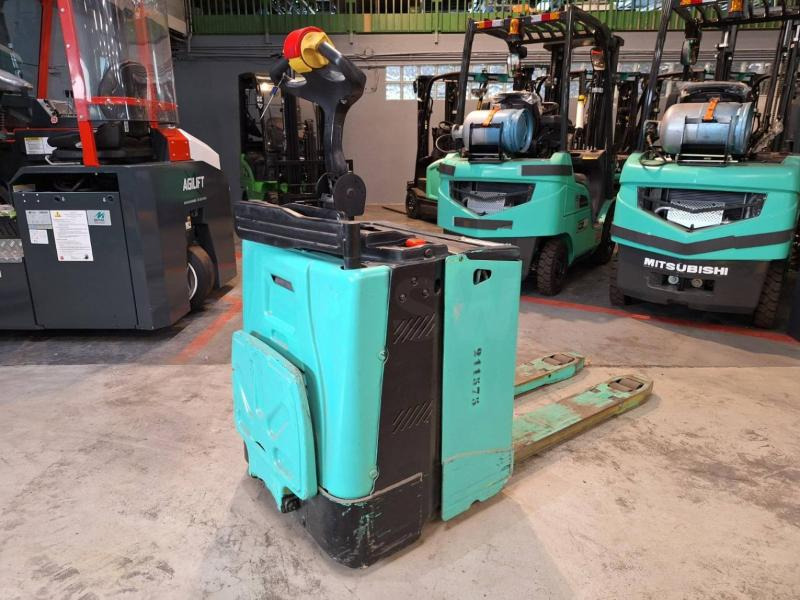 Yale MP20X - משאית משטחים: תמונה 4 Yale MP20X - משאית משטחים: תמונה 4