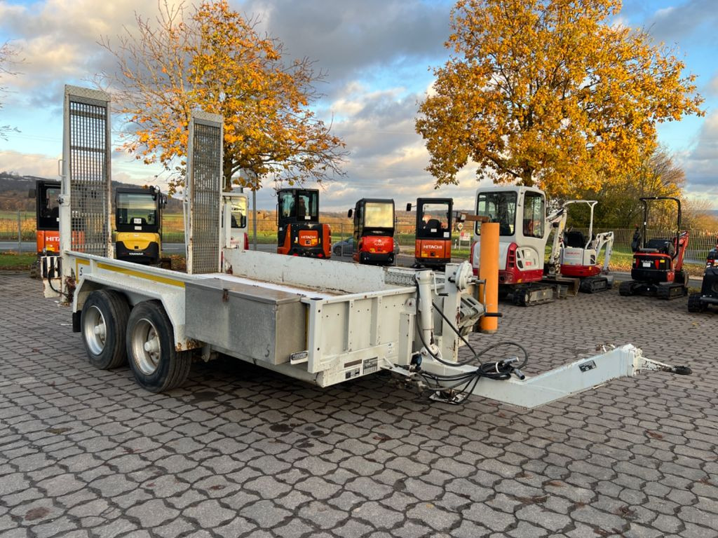 Blomenröhr 552/6900 Tieflader, Rampen, 6,9 to. zGG, TÜV neu - קרון נגרר עם מטען נמוך: תמונה 2 Blomenröhr 552/6900 Tieflader, Rampen, 6,9 to. zGG, TÜV neu - קרון נגרר עם מטען נמוך: תמונה 2