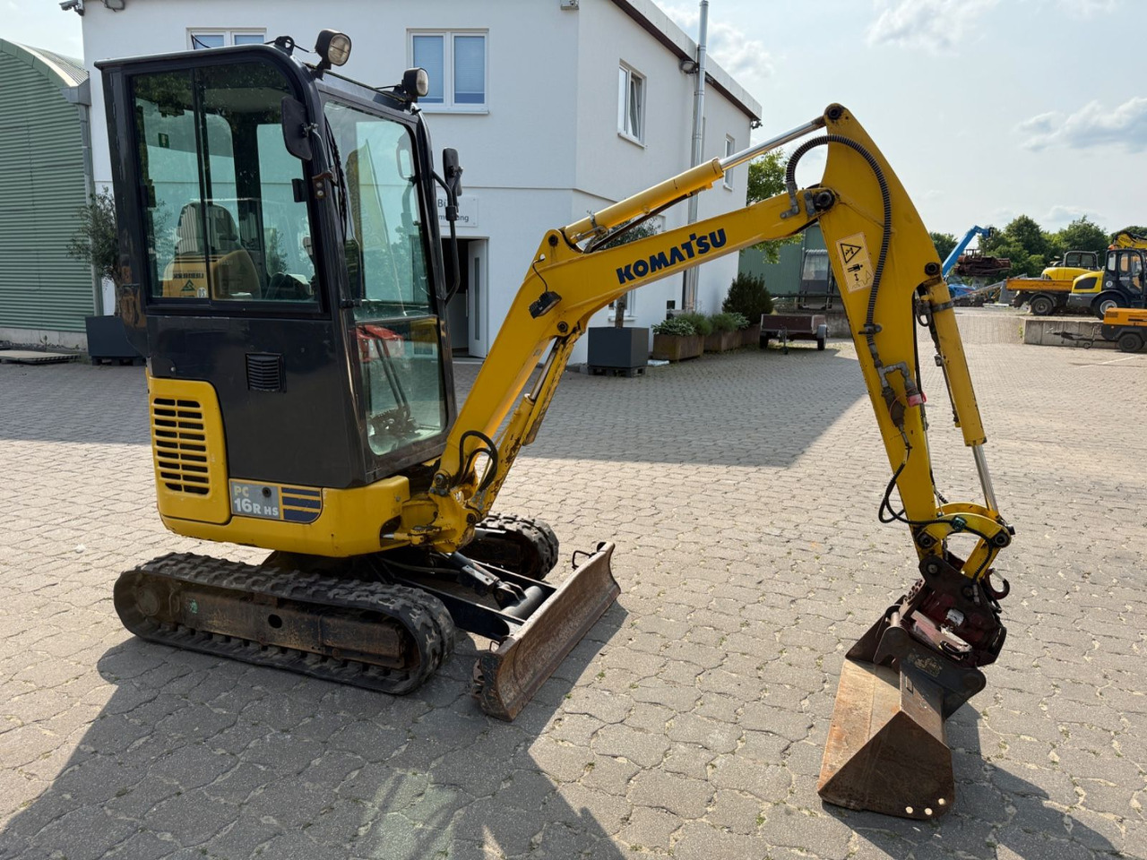 Komatsu PC 16R-3HS, Bj 17, 2210 BH, Tilt mit HS01, GL - מיני מחפר: תמונה 3 Komatsu PC 16R-3HS, Bj 17, 2210 BH, Tilt mit HS01, GL - מיני מחפר: תמונה 3