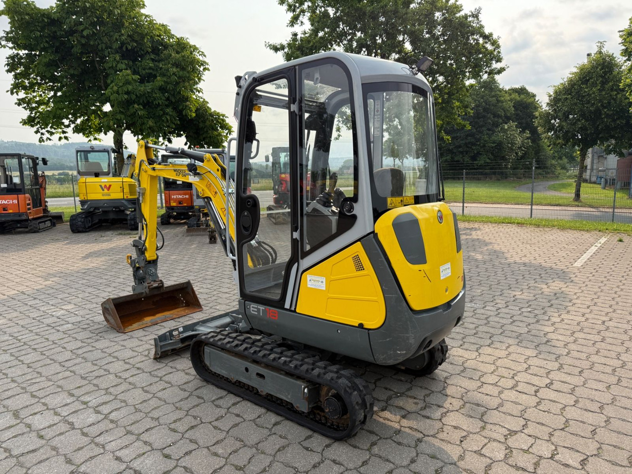 Wacker ET 18, Bj 23, 325 BH, Tilt MS01, GL, TOP - מיני מחפר: תמונה 2 Wacker ET 18, Bj 23, 325 BH, Tilt MS01, GL, TOP - מיני מחפר: תמונה 2