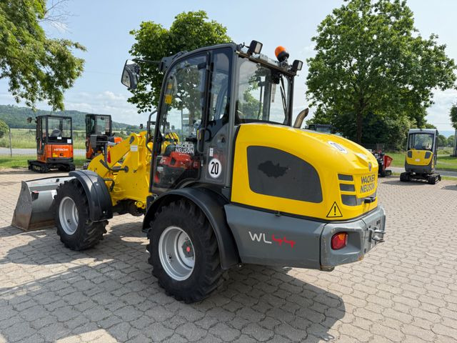 Wacker WL 44, BJ 22, 775 BH, Schaufel, Gabel, TOP - מעמיס גלגלים: תמונה 2 Wacker WL 44, BJ 22, 775 BH, Schaufel, Gabel, TOP - מעמיס גלגלים: תמונה 2