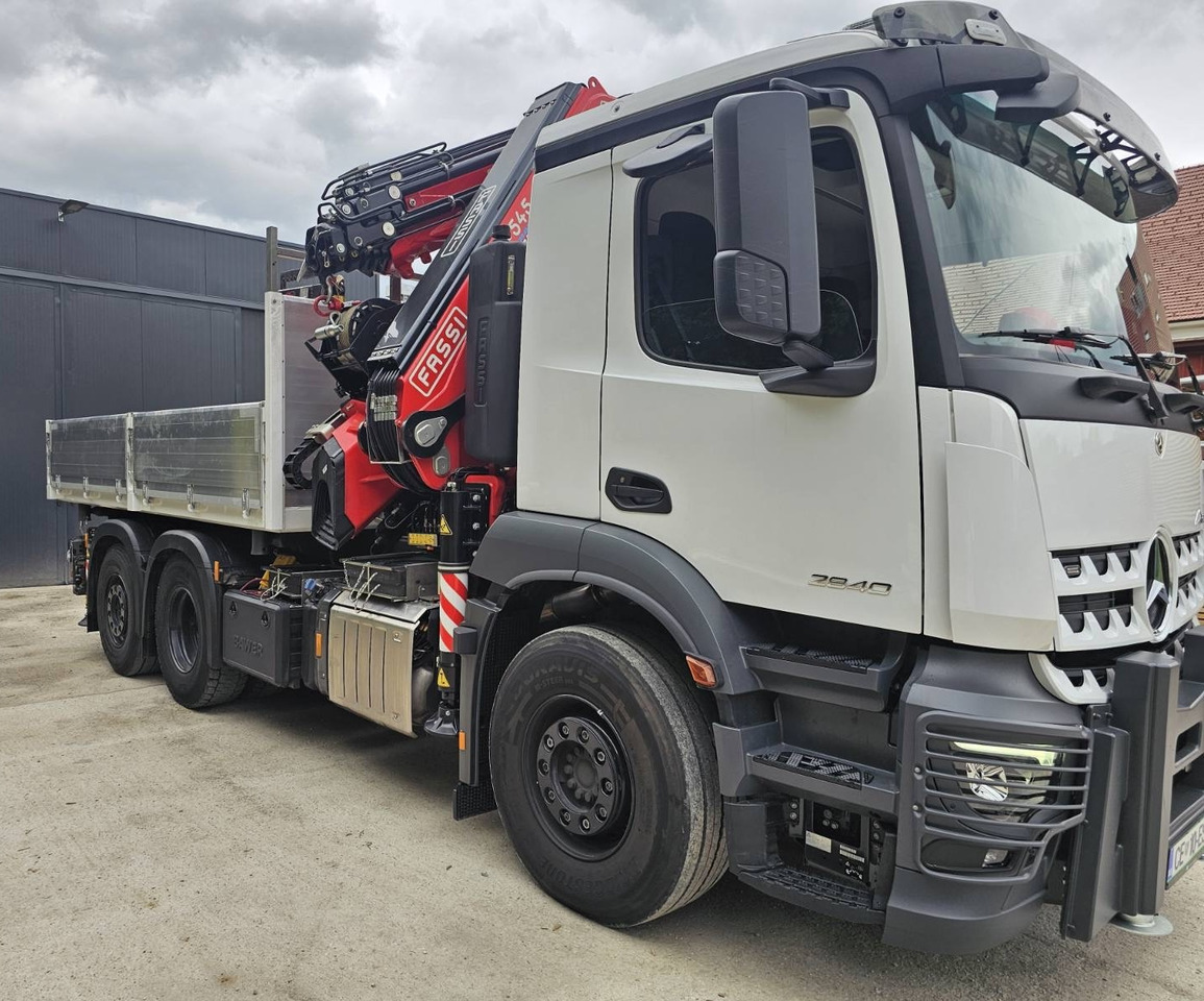 MERCEDES-BENZ Hiab Palfinger Fassi F545-6 JIB-6 - מזהיר: תמונה 1 MERCEDES-BENZ Hiab Palfinger Fassi F545-6 JIB-6 - מזהיר: תמונה 1