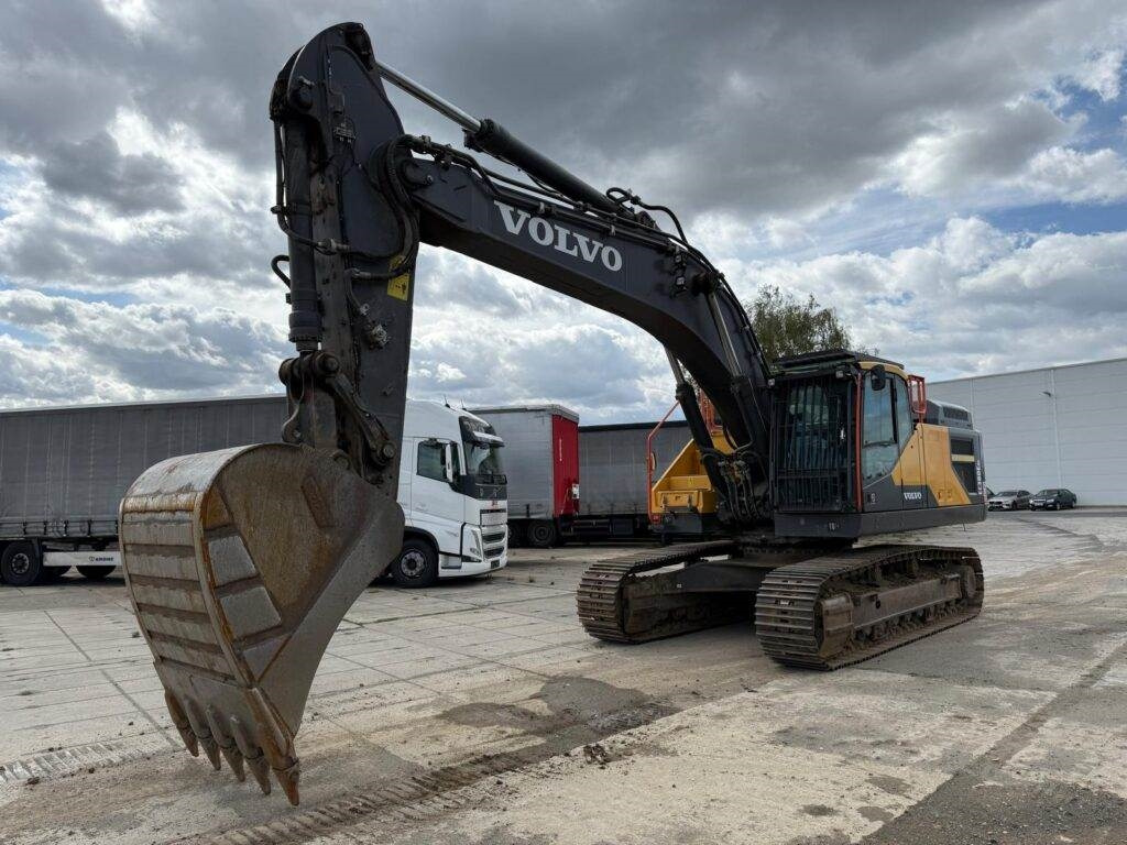 Volvo EC380ENL - מחפר סורק: תמונה 4 Volvo EC380ENL - מחפר סורק: תמונה 4