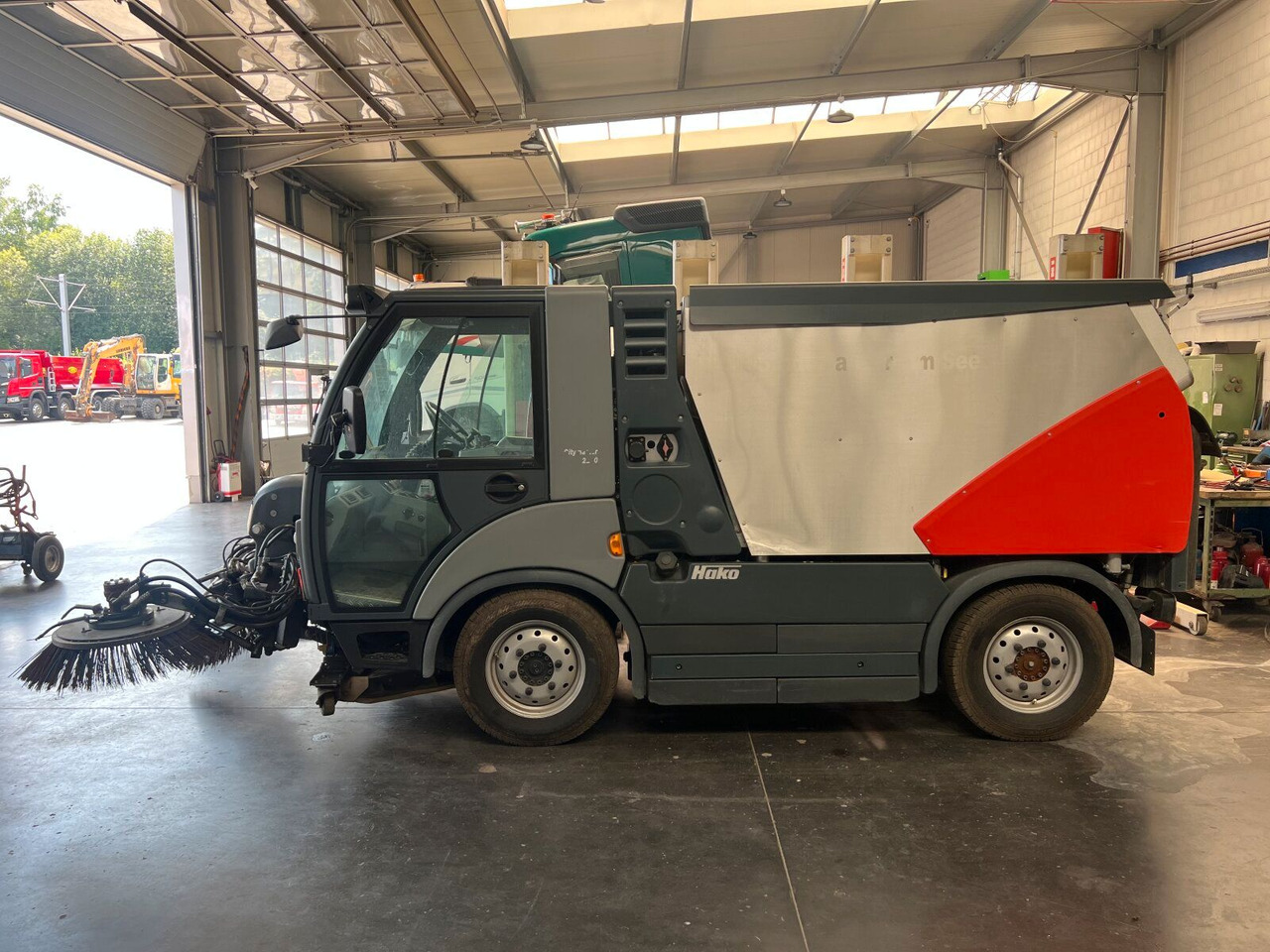 Hako Citymaster CM 2200 Kehrmaschine 2 m³ - מטאטא כבישים: תמונה 4 Hako Citymaster CM 2200 Kehrmaschine 2 m³ - מטאטא כבישים: תמונה 4