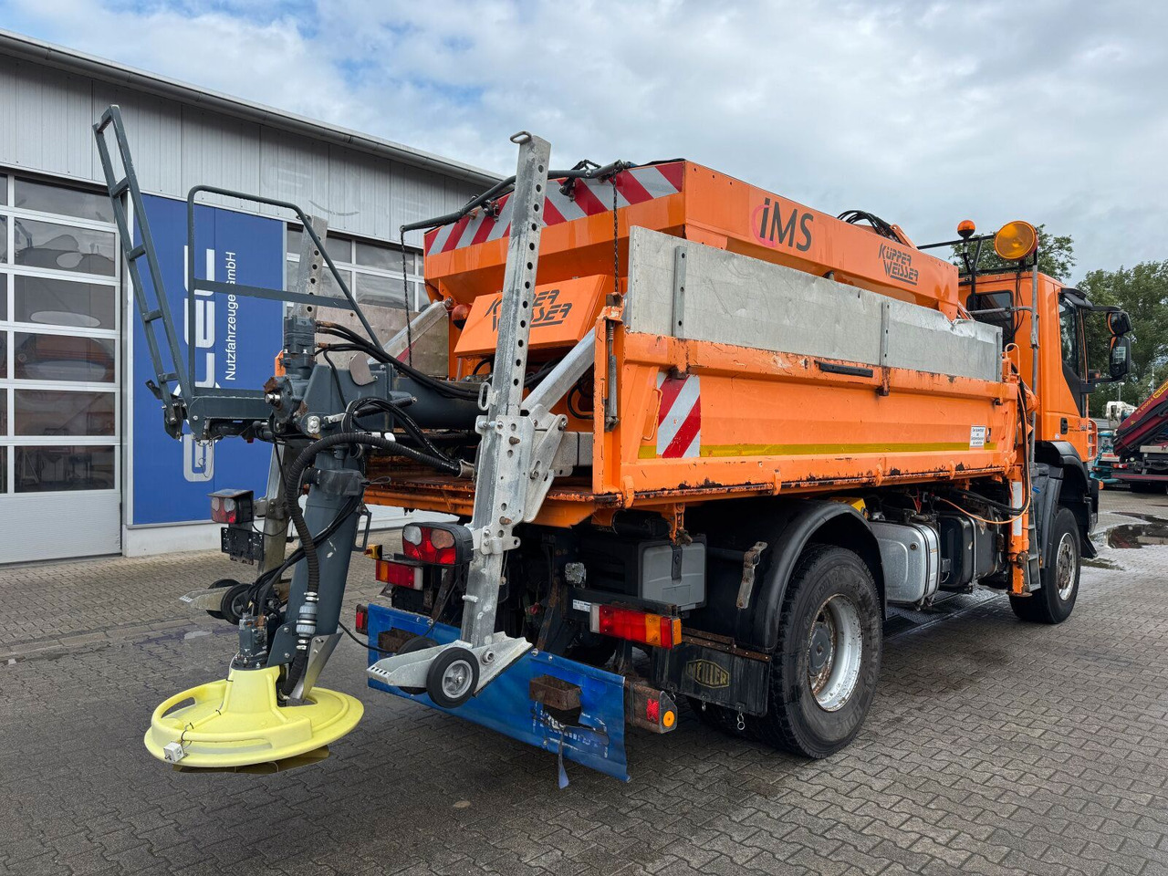 Iveco TRAKKER Kipper Kran TEREX 85.2 Winterdienst - משאית מנוף: תמונה 4 Iveco TRAKKER Kipper Kran TEREX 85.2 Winterdienst - משאית מנוף: תמונה 4
