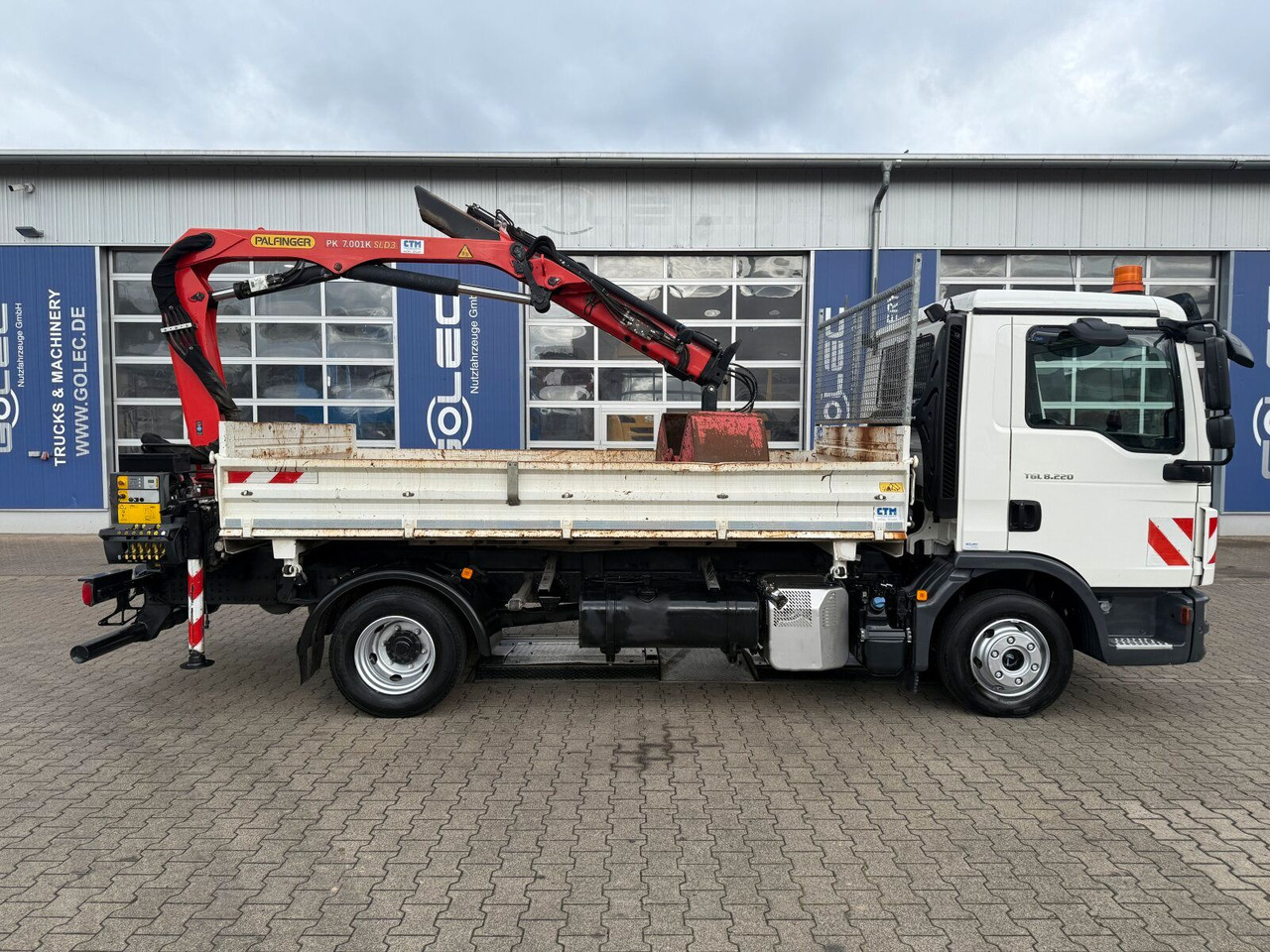 MAN TGL 8.220 4x2 Kipper Kran Palfinger 7.001-K A - משאית מנוף, מזהיר: תמונה 2 MAN TGL 8.220 4x2 Kipper Kran Palfinger 7.001-K A - משאית מנוף, מזהיר: תמונה 2