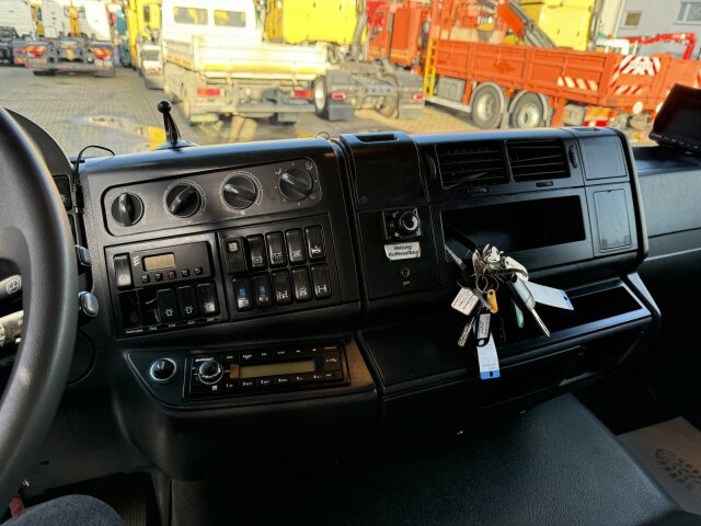 MAN TGM 15.290 Kanalreiniger HD Pumpe Müller Aufbau - משאית ואקום: תמונה 4 MAN TGM 15.290 Kanalreiniger HD Pumpe Müller Aufbau - משאית ואקום: תמונה 4