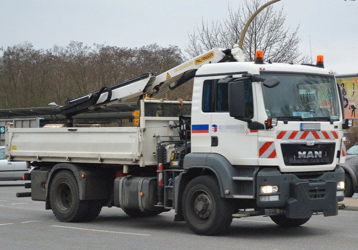MAN TGS 18.480 4x4H Winter. Kipper Kran PALFINGER 12 - משאית מנוף: תמונה 1 MAN TGS 18.480 4x4H Winter. Kipper Kran PALFINGER 12 - משאית מנוף: תמונה 1