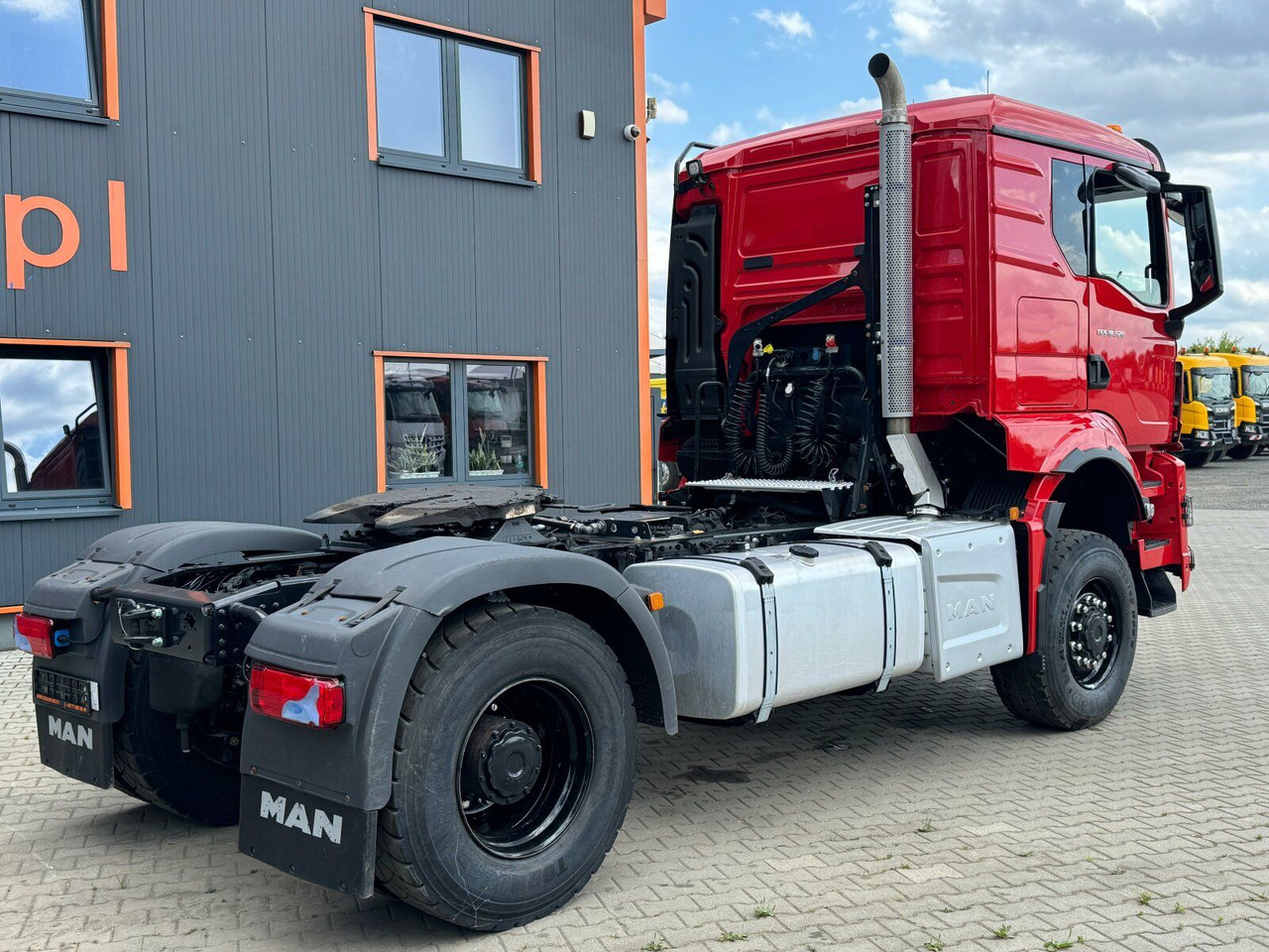 MAN TGS 18.520 4x4 SZM - Kipphyd. Blatt Luft Pritard - יחידת טרקטור: תמונה 5 MAN TGS 18.520 4x4 SZM - Kipphyd. Blatt Luft Pritard - יחידת טרקטור: תמונה 5