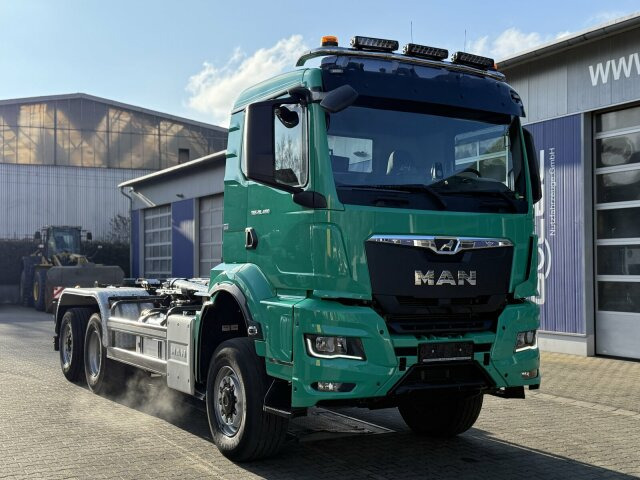 MAN TGS 28.480 6x4 Abrollkipper Meiller RS21.65 - משאית הרמת וו: תמונה 1 MAN TGS 28.480 6x4 Abrollkipper Meiller RS21.65 - משאית הרמת וו: תמונה 1