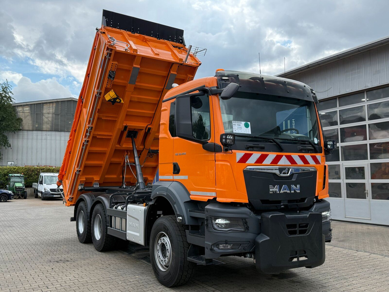 MAN TGS 33.440 6x4 Kipper MEILLER Bordmatik Frontpl. - מזהיר: תמונה 2 MAN TGS 33.440 6x4 Kipper MEILLER Bordmatik Frontpl. - מזהיר: תמונה 2