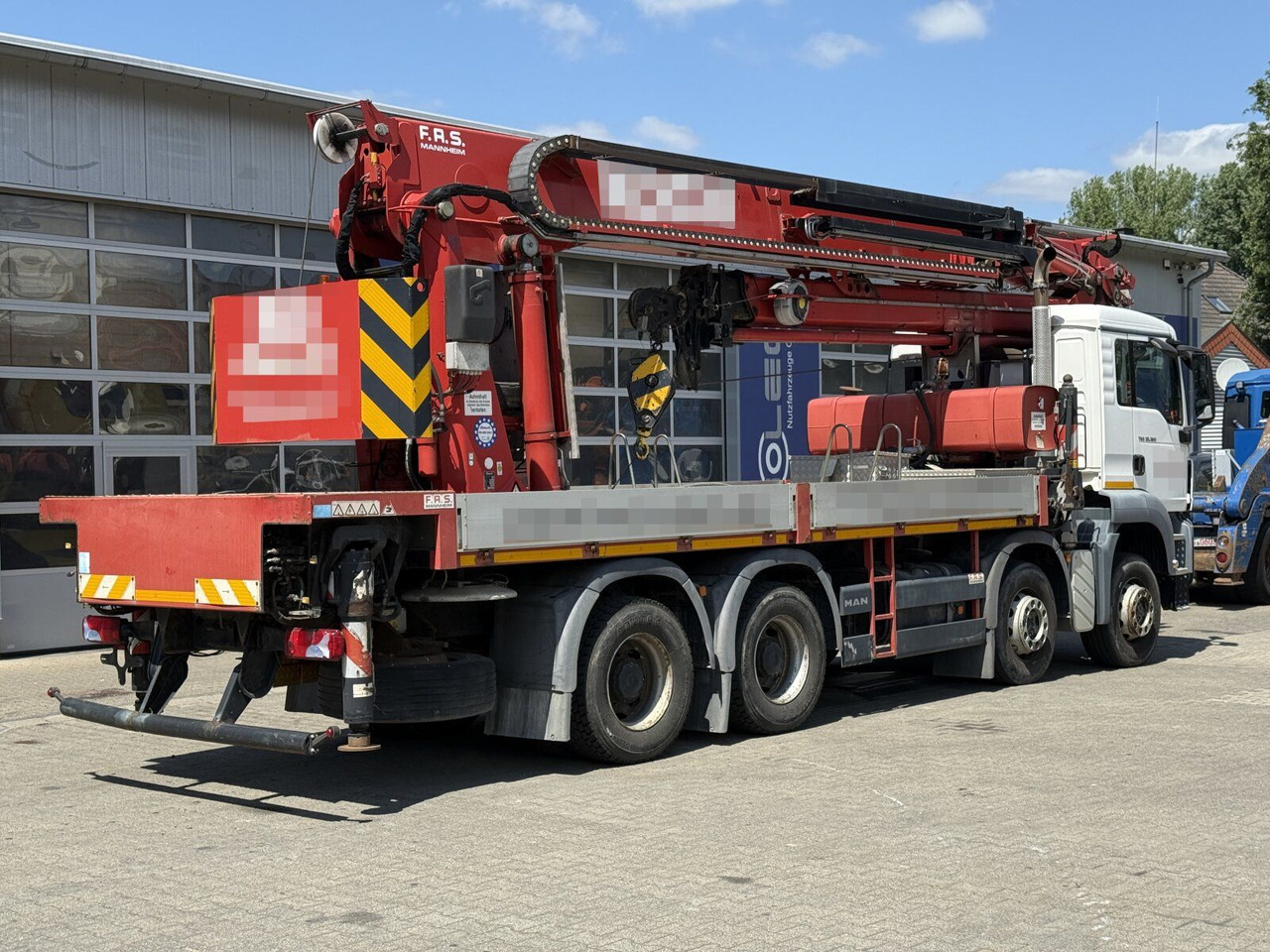 MAN TGS 35.360 8X4 BB Dachdecker Kran bis 52 m - משאית מנוף: תמונה 3 MAN TGS 35.360 8X4 BB Dachdecker Kran bis 52 m - משאית מנוף: תמונה 3