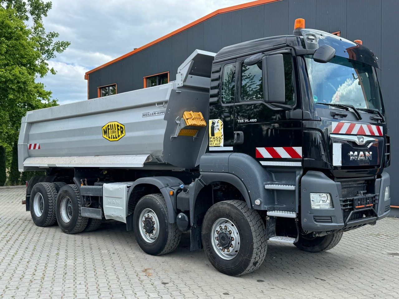 MAN TGS 35.460 8x6 BB Muldenkipper Meiller - מזהיר: תמונה 1 MAN TGS 35.460 8x6 BB Muldenkipper Meiller - מזהיר: תמונה 1