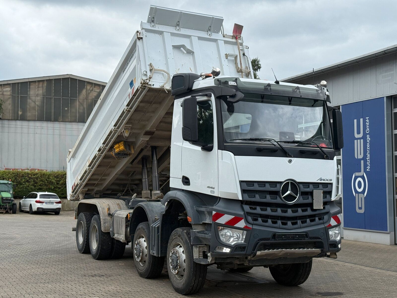 Mercedes-Benz 4145 8x8 Meiler Dreiseitenkipper Bordmatik - מזהיר: תמונה 4 Mercedes-Benz 4145 8x8 Meiler Dreiseitenkipper Bordmatik - מזהיר: תמונה 4