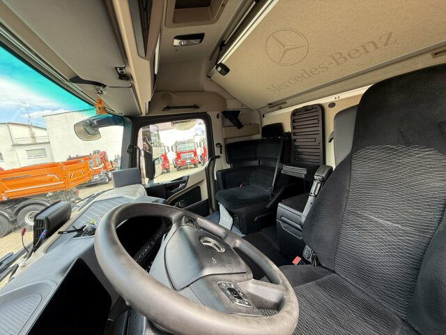 Mercedes-Benz ACTROS 1846 4x4 HAD Eur 6 Kipphydraulik Retarder - יחידת טרקטור: תמונה 4 Mercedes-Benz ACTROS 1846 4x4 HAD Eur 6 Kipphydraulik Retarder - יחידת טרקטור: תמונה 4