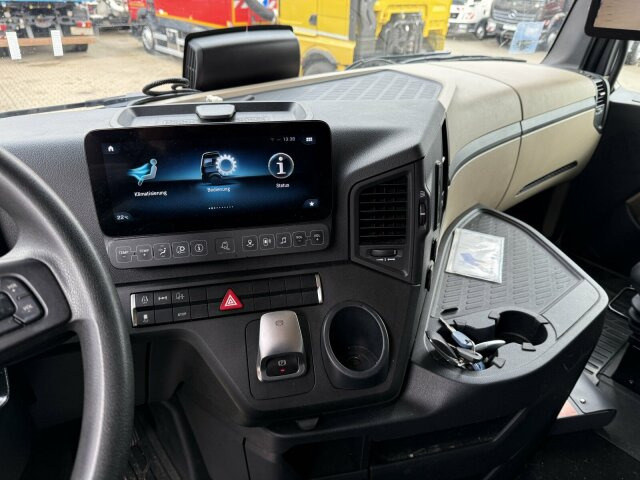 Mercedes-Benz ACTROS 2543 6x2 Wechselaufbau BDF AHK 2 Betten - מוביל מכולות/ משאית החלפת גוף: תמונה 3 Mercedes-Benz ACTROS 2543 6x2 Wechselaufbau BDF AHK 2 Betten - מוביל מכולות/ משאית החלפת גוף: תמונה 3