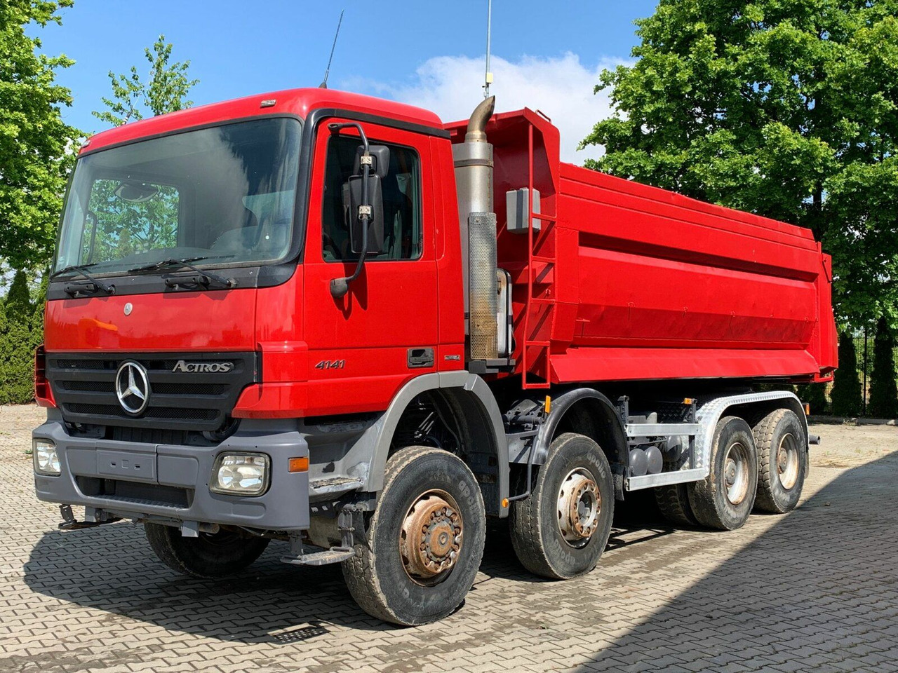 Mercedes-Benz ACTROS 4141 EURO4 8x8 Muldenkipper - מזהיר: תמונה 2 Mercedes-Benz ACTROS 4141 EURO4 8x8 Muldenkipper - מזהיר: תמונה 2