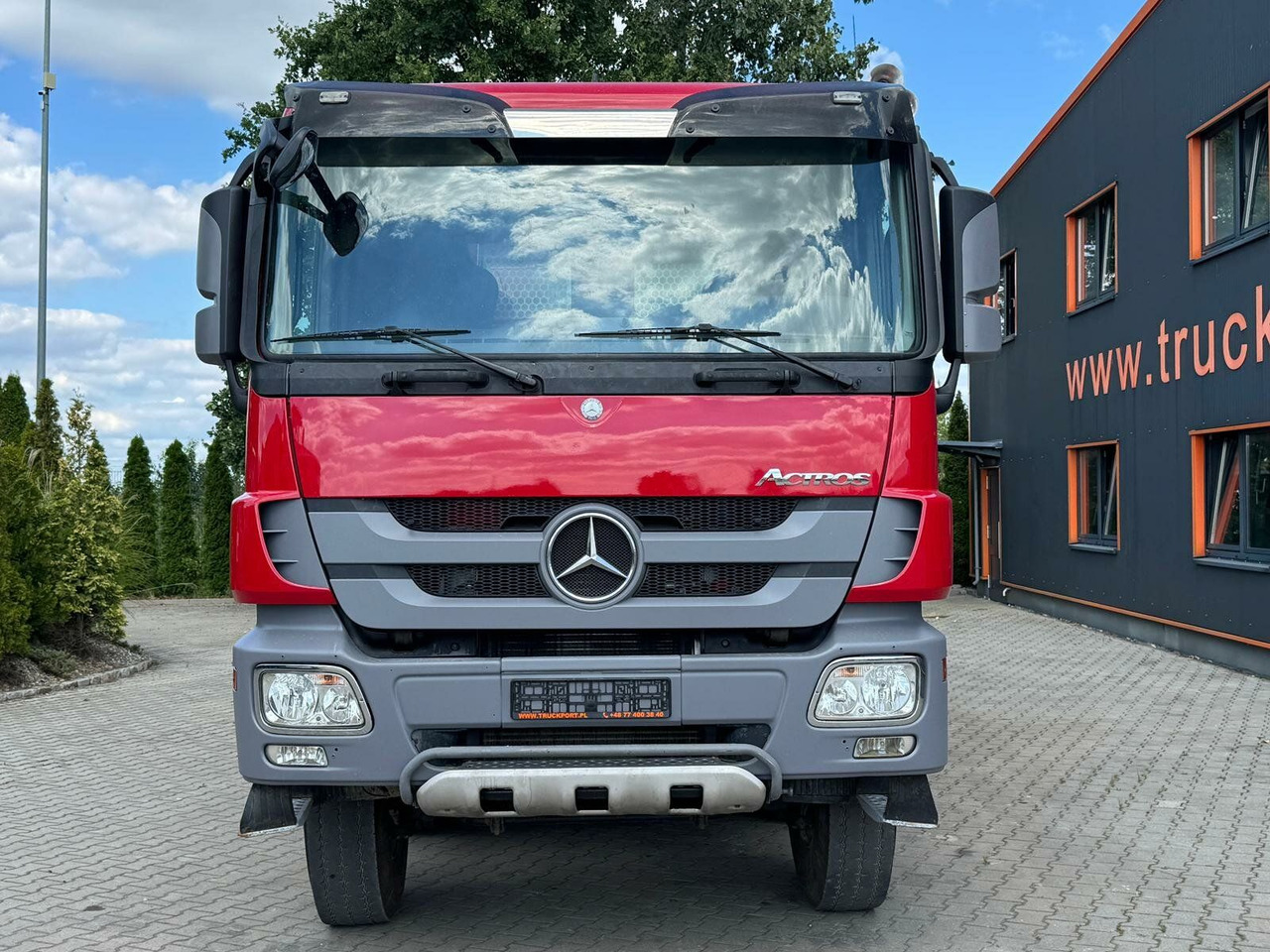 Mercedes-Benz ACTROS 4144 8x6 EURO5 Kipper mit Bordmatik - מזהיר: תמונה 3 Mercedes-Benz ACTROS 4144 8x6 EURO5 Kipper mit Bordmatik - מזהיר: תמונה 3