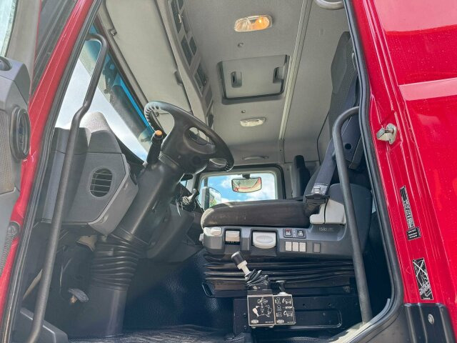 Mercedes-Benz ACTROS 4144 8x6 EURO5 Kipper mit Bordmatik - מזהיר: תמונה 5 Mercedes-Benz ACTROS 4144 8x6 EURO5 Kipper mit Bordmatik - מזהיר: תמונה 5