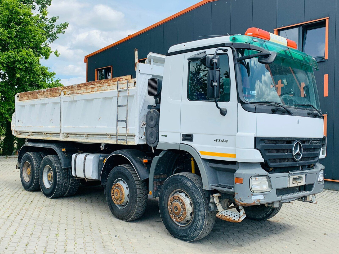 Mercedes-Benz ACTROS 4144 8x8 EURO4 DSK Meiller - מזהיר: תמונה 1 Mercedes-Benz ACTROS 4144 8x8 EURO4 DSK Meiller - מזהיר: תמונה 1