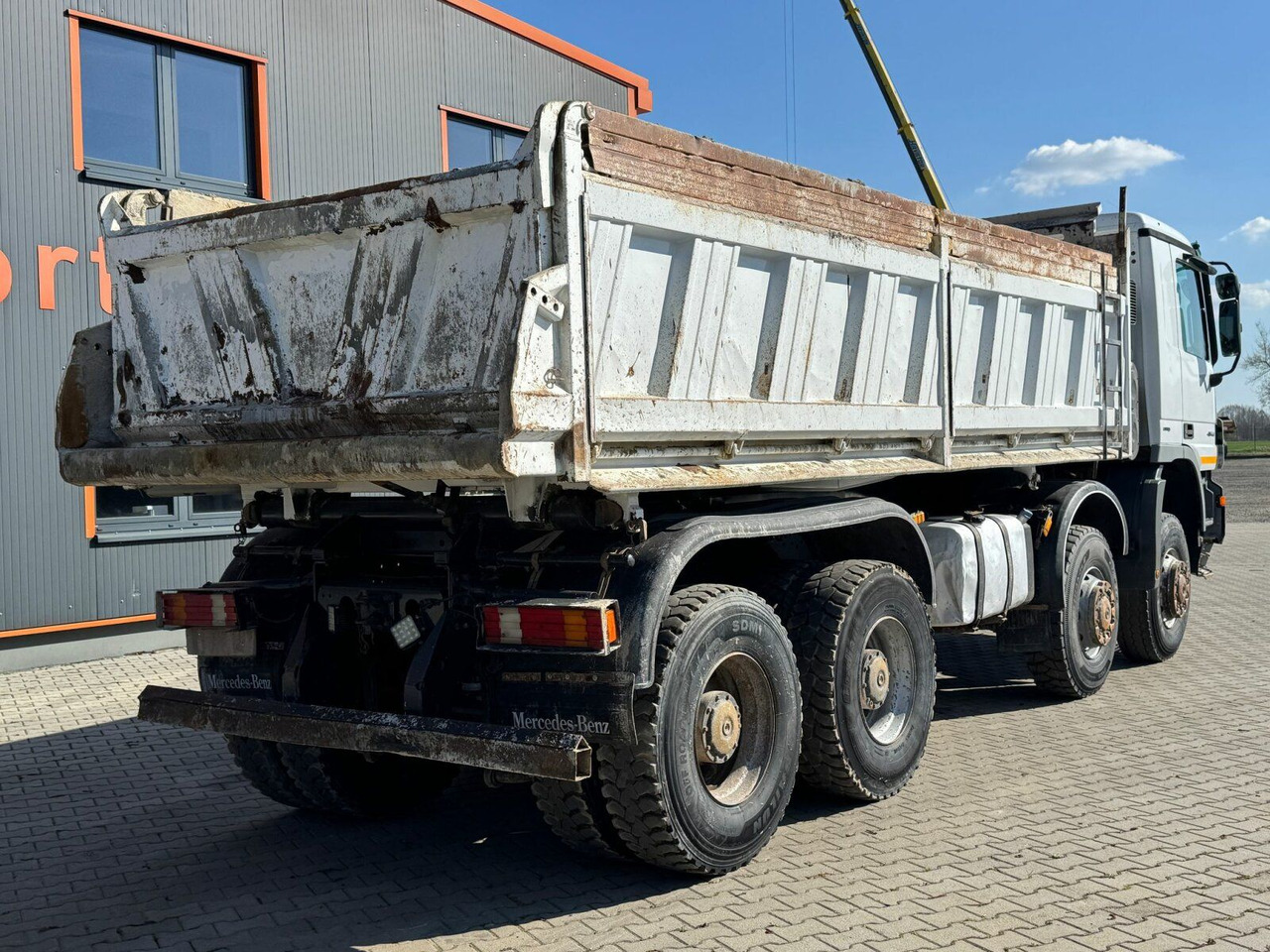 Mercedes-Benz ACTROS 4144 8x8 EURO4 DSK Meiller - מזהיר: תמונה 4 Mercedes-Benz ACTROS 4144 8x8 EURO4 DSK Meiller - מזהיר: תמונה 4