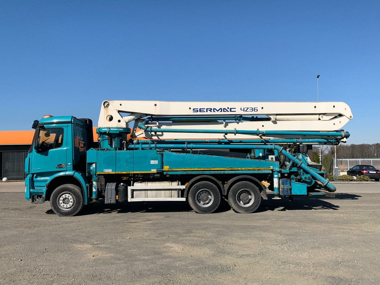 Mercedes-Benz AROCS 2636 6x4 Euro 6 Betonpumpe SERMAC 4Z36 - משאית משאבת בטון: תמונה 4 Mercedes-Benz AROCS 2636 6x4 Euro 6 Betonpumpe SERMAC 4Z36 - משאית משאבת בטון: תמונה 4