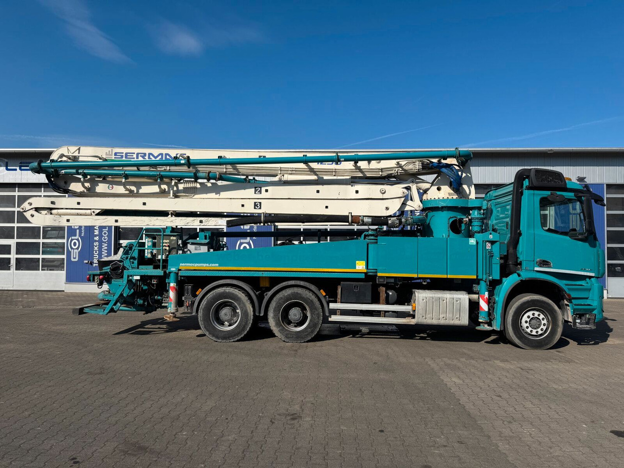 Mercedes-Benz AROCS 2836 6x4 Euro 6 Betonpumpe SERMAC 4Z38 - משאית משאבת בטון: תמונה 3 Mercedes-Benz AROCS 2836 6x4 Euro 6 Betonpumpe SERMAC 4Z38 - משאית משאבת בטון: תמונה 3
