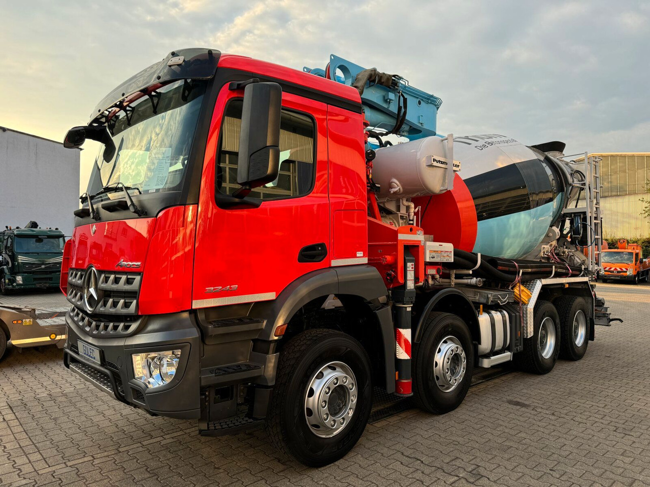 Mercedes-Benz AROCS 3243 8x4 Euro 6 Pumi Putzmeister TMM 24-3 - משאית משאבת בטון: תמונה 3 Mercedes-Benz AROCS 3243 8x4 Euro 6 Pumi Putzmeister TMM 24-3 - משאית משאבת בטון: תמונה 3