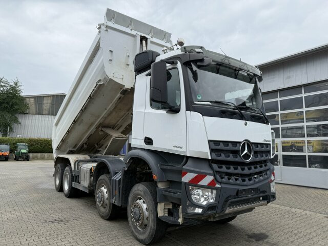 מזהיר Mercedes-Benz AROCS 4145 8x8 Meiller Muldenkipper: תמונה 8 מזהיר Mercedes-Benz AROCS 4145 8x8 Meiller Muldenkipper: תמונה 8
