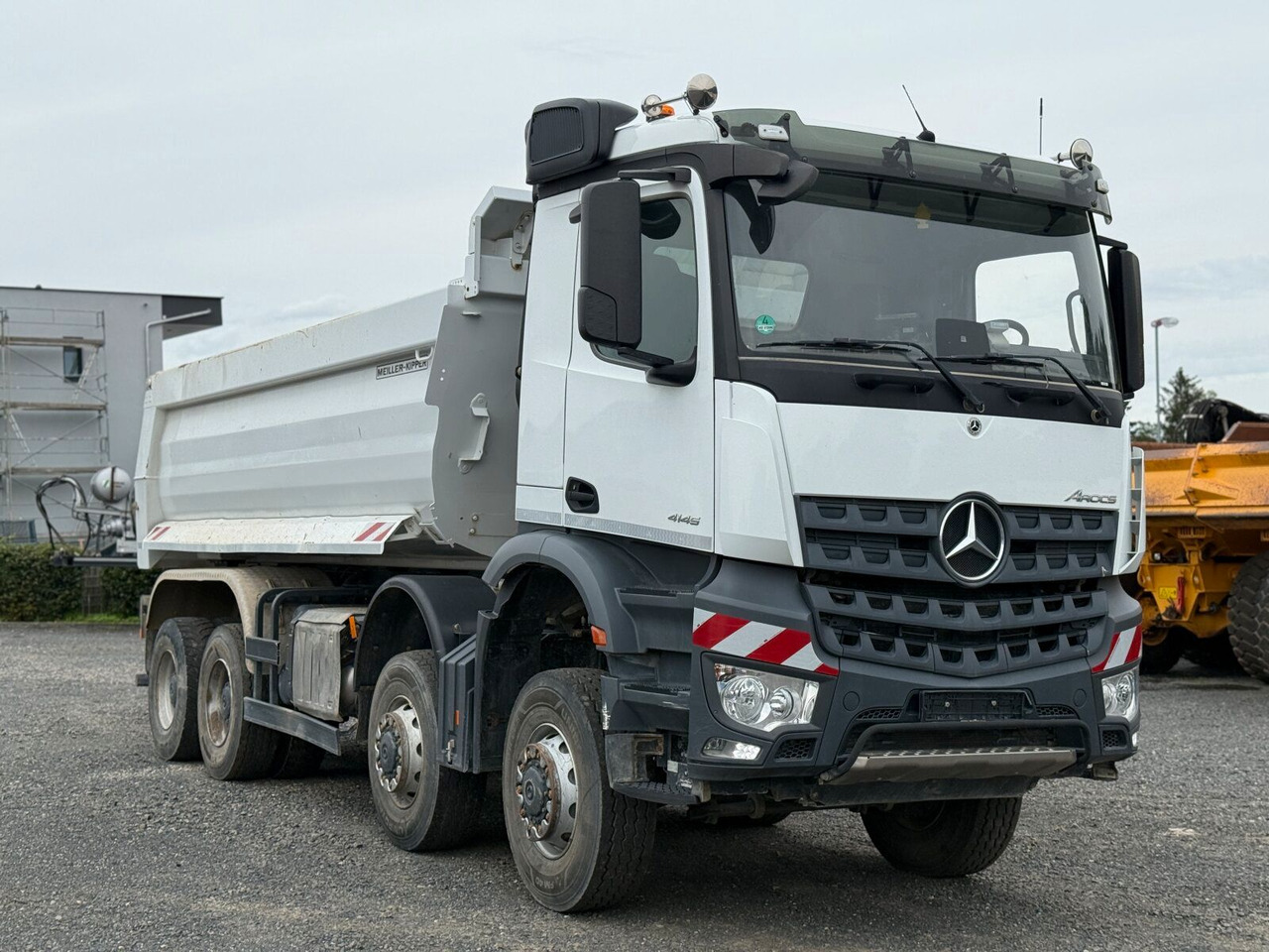 Mercedes-Benz AROCS 4145 8x8 Meiller Muldenkipper - מזהיר: תמונה 1 Mercedes-Benz AROCS 4145 8x8 Meiller Muldenkipper - מזהיר: תמונה 1