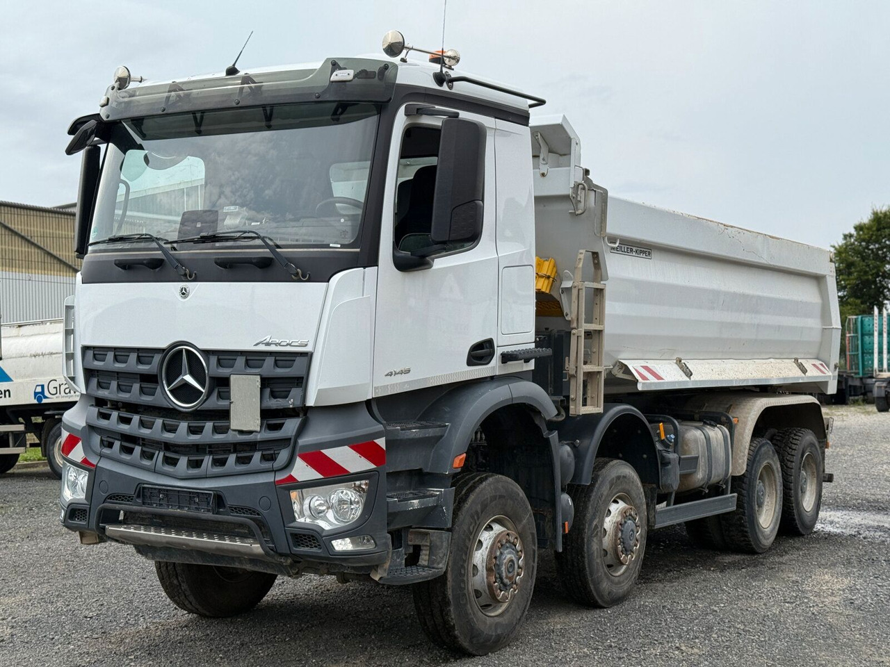מזהיר Mercedes-Benz AROCS 4145 8x8 Meiller Muldenkipper: תמונה 7