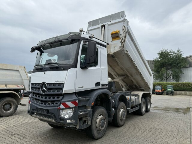 Mercedes-Benz AROCS 4145 8x8 Meiller Muldenkipper - מזהיר: תמונה 4 Mercedes-Benz AROCS 4145 8x8 Meiller Muldenkipper - מזהיר: תמונה 4