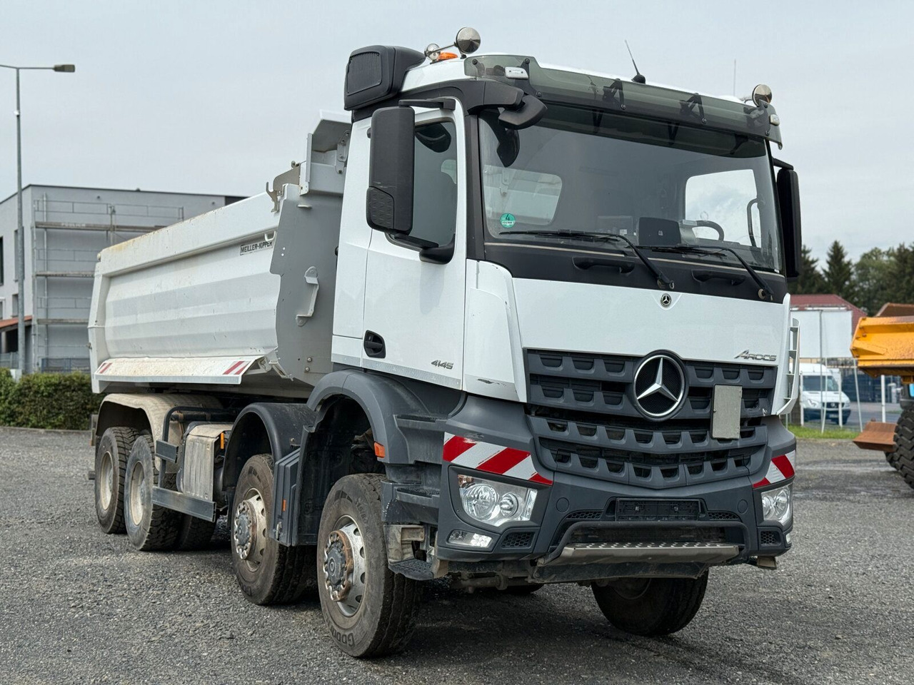 Mercedes-Benz AROCS 4145 8x8 Meiller Muldenkipper - מזהיר: תמונה 1 Mercedes-Benz AROCS 4145 8x8 Meiller Muldenkipper - מזהיר: תמונה 1