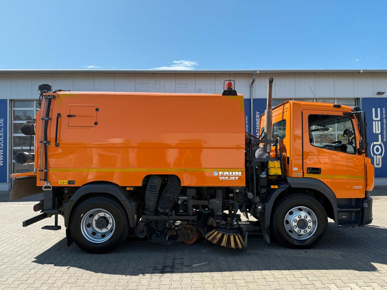Mercedes-Benz ATEGO 1323 4x2 Kehrmaschine FAUN Viajet 6R/H - מטאטא כבישים: תמונה 3 Mercedes-Benz ATEGO 1323 4x2 Kehrmaschine FAUN Viajet 6R/H - מטאטא כבישים: תמונה 3