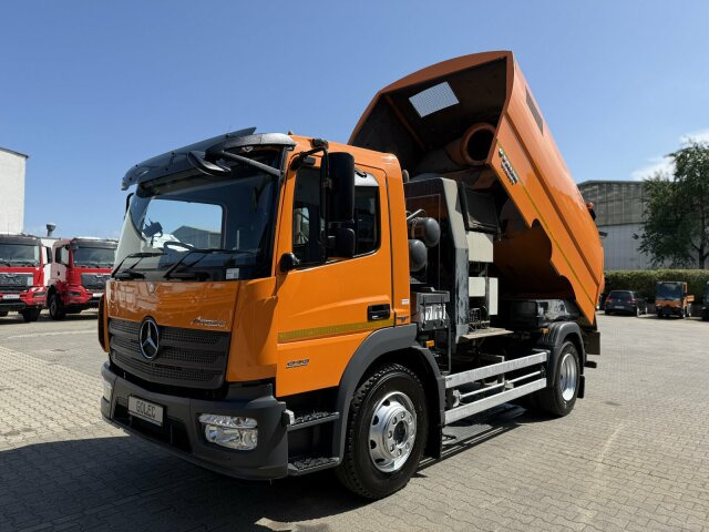 Mercedes-Benz ATEGO 1323 4x2 Kehrmaschine FAUN Viajet 6R/H - מטאטא כבישים: תמונה 5 Mercedes-Benz ATEGO 1323 4x2 Kehrmaschine FAUN Viajet 6R/H - מטאטא כבישים: תמונה 5