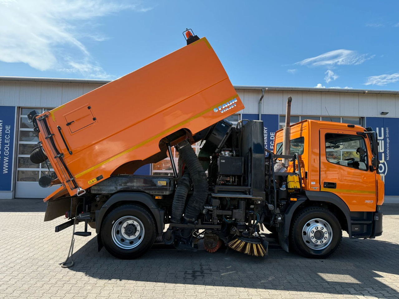 Mercedes-Benz ATEGO 1323 4x2 Kehrmaschine FAUN Viajet 6R/H - מטאטא כבישים: תמונה 4 Mercedes-Benz ATEGO 1323 4x2 Kehrmaschine FAUN Viajet 6R/H - מטאטא כבישים: תמונה 4