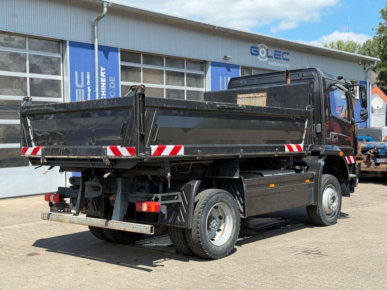 Mercedes-Benz ATEGO 1530 4x4 Euro 6 Meiller Kipper - מזהיר: תמונה 5 Mercedes-Benz ATEGO 1530 4x4 Euro 6 Meiller Kipper - מזהיר: תמונה 5