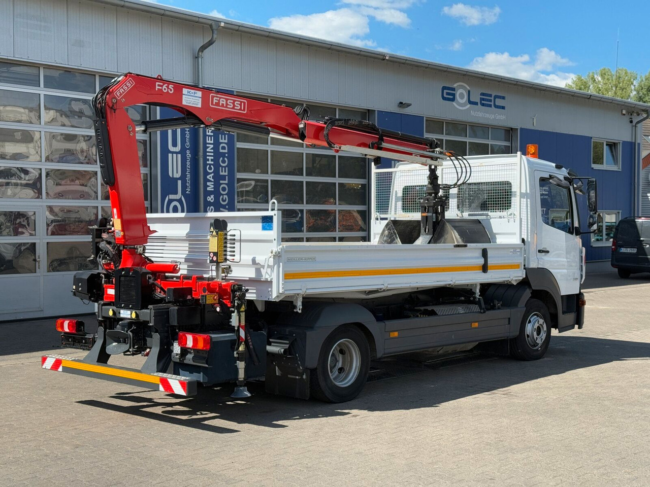 Mercedes-Benz ATEGO 818 4x2 Euro 6 Kipper Kran FASSI F65B.0.22 - כלי רכב מסחרי מזהיר: תמונה 5 Mercedes-Benz ATEGO 818 4x2 Euro 6 Kipper Kran FASSI F65B.0.22 - כלי רכב מסחרי מזהיר: תמונה 5