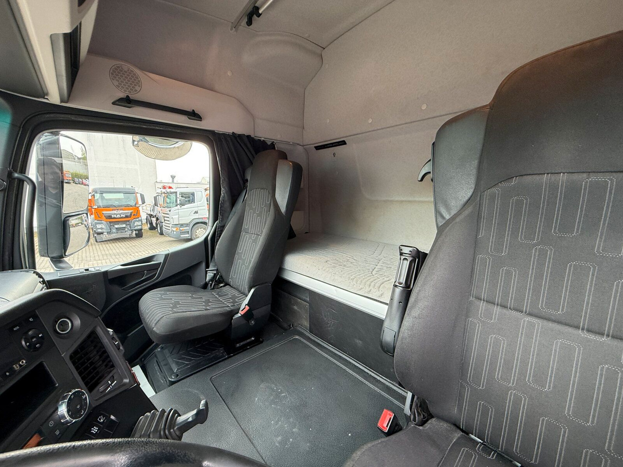 יחידת טרקטור Mercedes-Benz Actros 1843 Sattelzugmaschine 4x2 Kipph.: תמונה 8