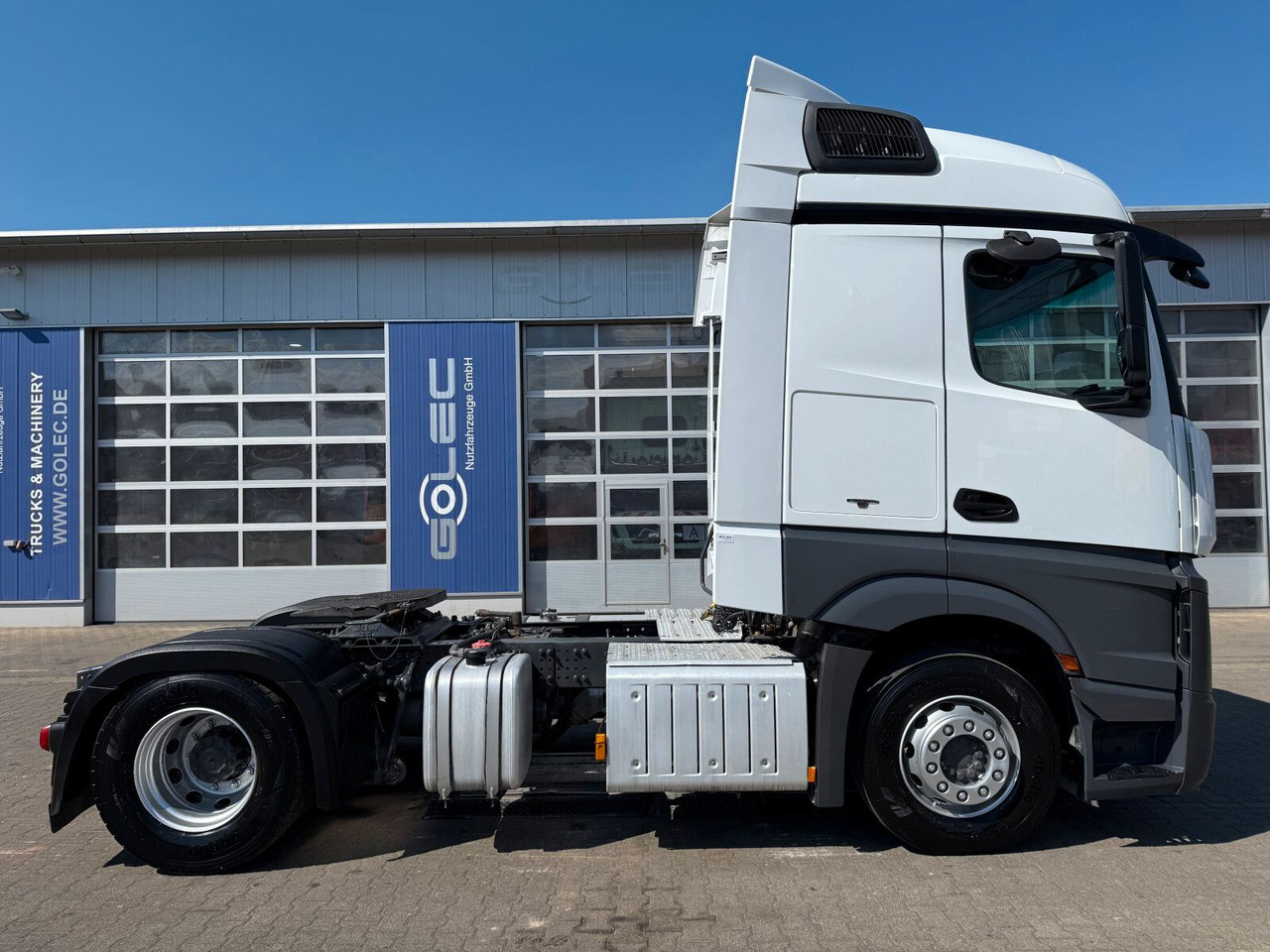 Mercedes-Benz Actros 1845 LS SZM 4x2 Kipphydraulik Retarder - יחידת טרקטור: תמונה 2 Mercedes-Benz Actros 1845 LS SZM 4x2 Kipphydraulik Retarder - יחידת טרקטור: תמונה 2