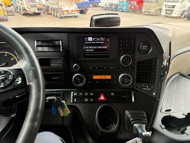 Mercedes-Benz Actros 1845 SZM 4x2 Retarder Kipphydraulik - יחידת טרקטור: תמונה 4 Mercedes-Benz Actros 1845 SZM 4x2 Retarder Kipphydraulik - יחידת טרקטור: תמונה 4