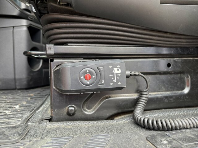 Mercedes-Benz Actros 4x2 Pritsche Plane Laderampe + Anhänger - משאית וילונות צד: תמונה 5 Mercedes-Benz Actros 4x2 Pritsche Plane Laderampe + Anhänger - משאית וילונות צד: תמונה 5