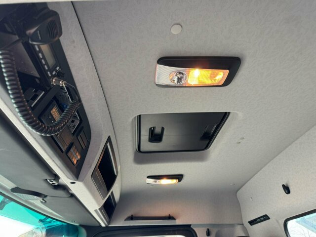 Mercedes-Benz Arocs 3351 6x6 Kipper Bordmatic Meiller - מזהיר: תמונה 4 Mercedes-Benz Arocs 3351 6x6 Kipper Bordmatic Meiller - מזהיר: תמונה 4