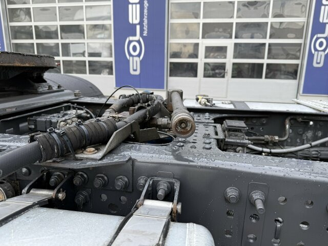 Mercedes-Benz MB Actros 1845 LS Sattelzugmaschine 4x2 - יחידת טרקטור: תמונה 2 Mercedes-Benz MB Actros 1845 LS Sattelzugmaschine 4x2 - יחידת טרקטור: תמונה 2