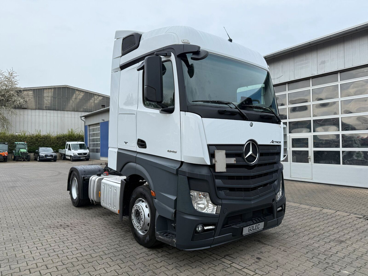 Mercedes-Benz MB Actros 1845 LS Sattelzugmaschine 4x2 - יחידת טרקטור: תמונה 1 Mercedes-Benz MB Actros 1845 LS Sattelzugmaschine 4x2 - יחידת טרקטור: תמונה 1