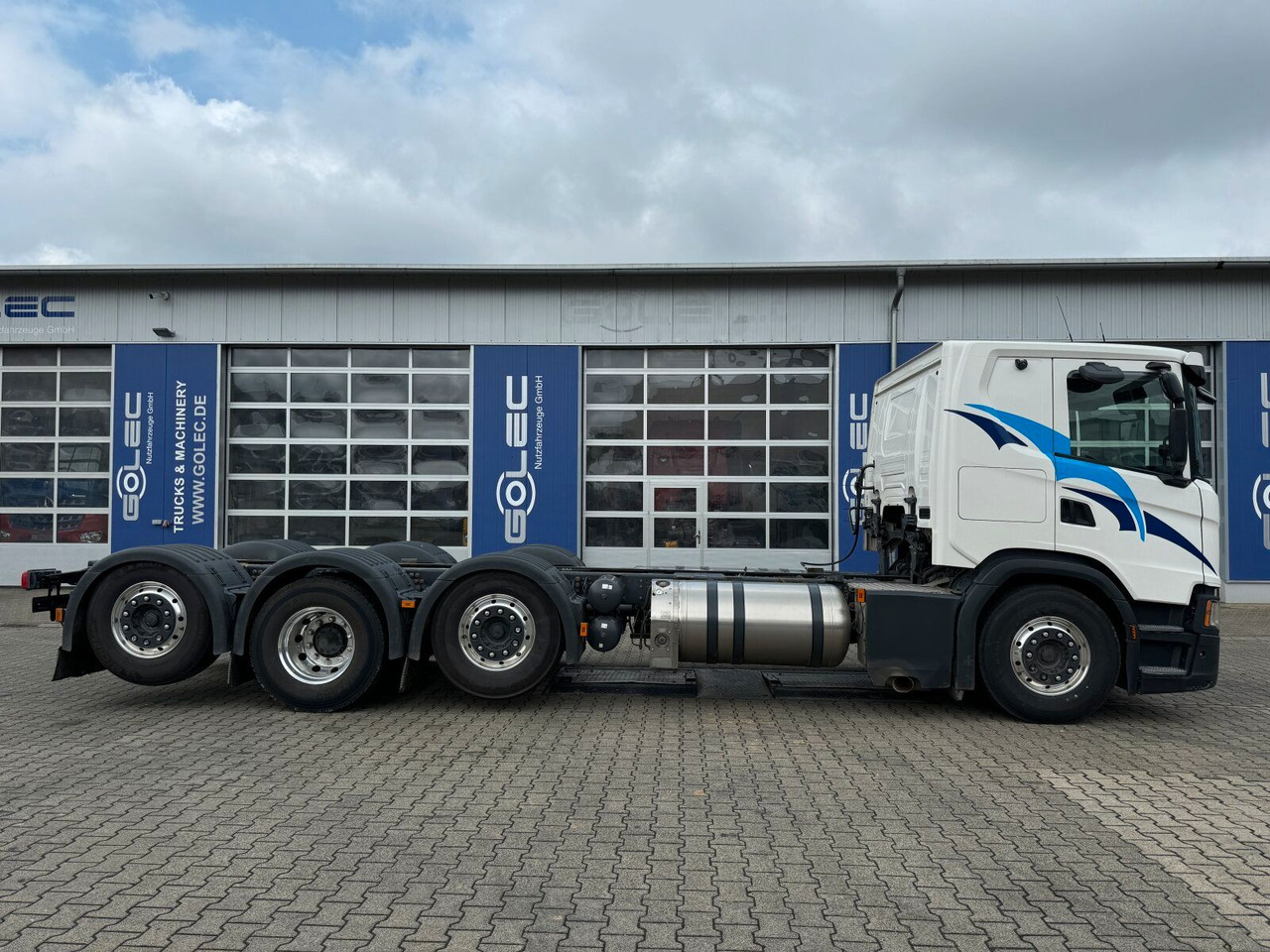 Scania G 410 B8x2*6 NB LNG Fahrgestell Nebenantrieb - משאית עם שלדת תא, משאית מנוף: תמונה 4 Scania G 410 B8x2*6 NB LNG Fahrgestell Nebenantrieb - משאית עם שלדת תא, משאית מנוף: תמונה 4