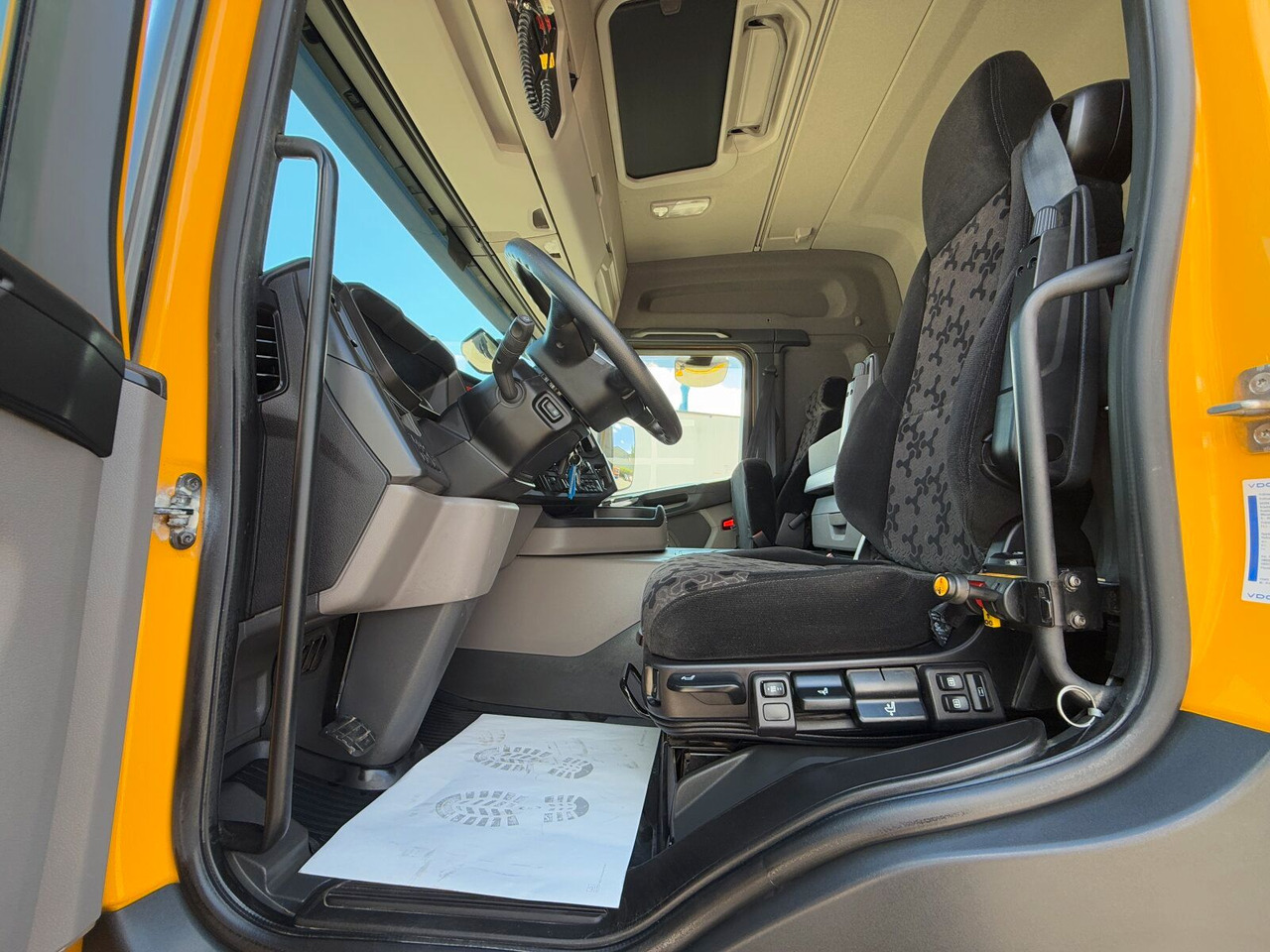 הַחכָּרָה  Scania G450 XT 4x4 Euro 6 SZM Kipphydraulik Blatt/ Luft Scania G450 XT 4x4 Euro 6 SZM Kipphydraulik Blatt/ Luft: תמונה 7