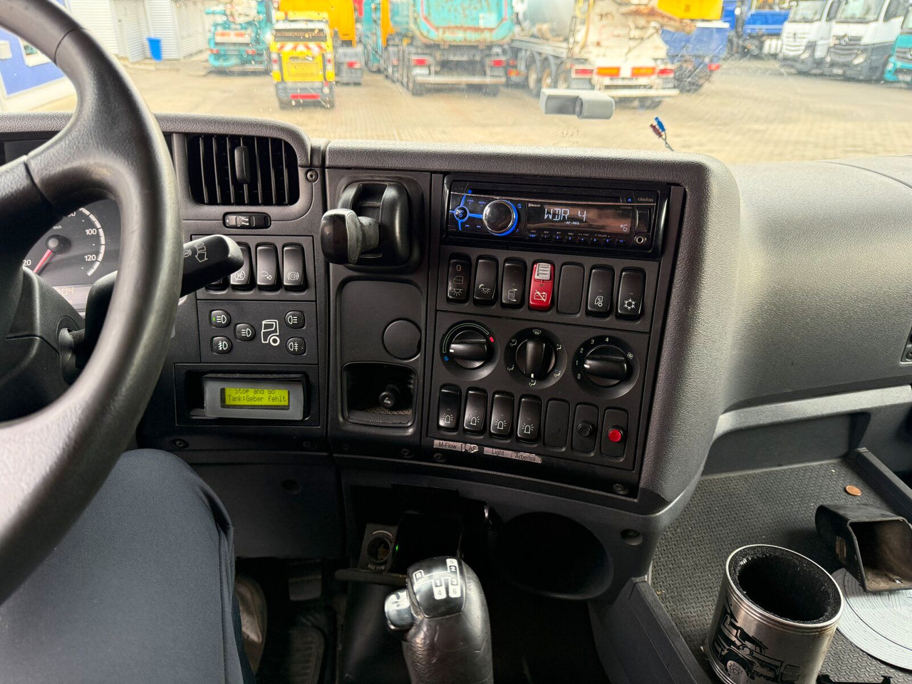 הַחכָּרָה  Scania R 420 Tankwagen ADR Fahrgestell Retarder Volluft Scania R 420 Tankwagen ADR Fahrgestell Retarder Volluft: תמונה 11