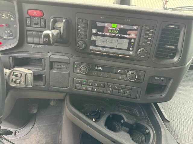 Scania R460 4x2 SZM Kipphydraulik Blatt/ Luft - יחידת טרקטור: תמונה 4 Scania R460 4x2 SZM Kipphydraulik Blatt/ Luft - יחידת טרקטור: תמונה 4